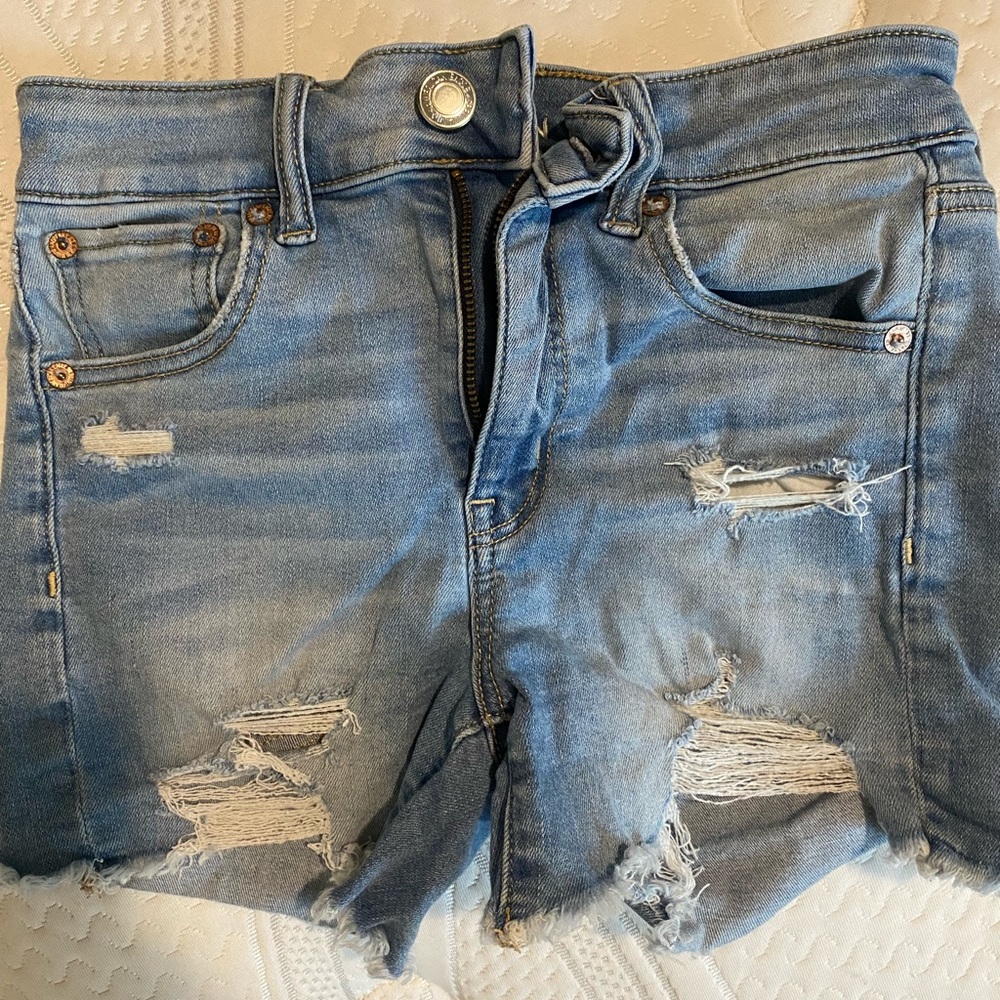 American Eagle Hi-rise Midi shorts